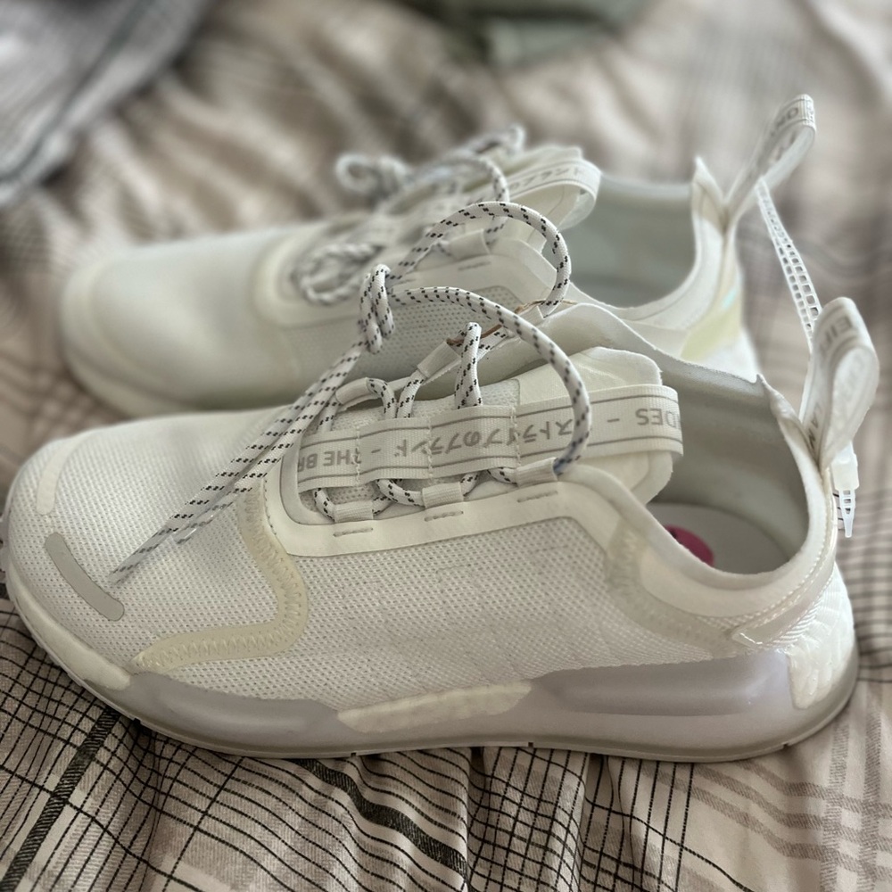 Brand new never worn Adidas NMD V3. Women’s size 5 1/2 triple white.